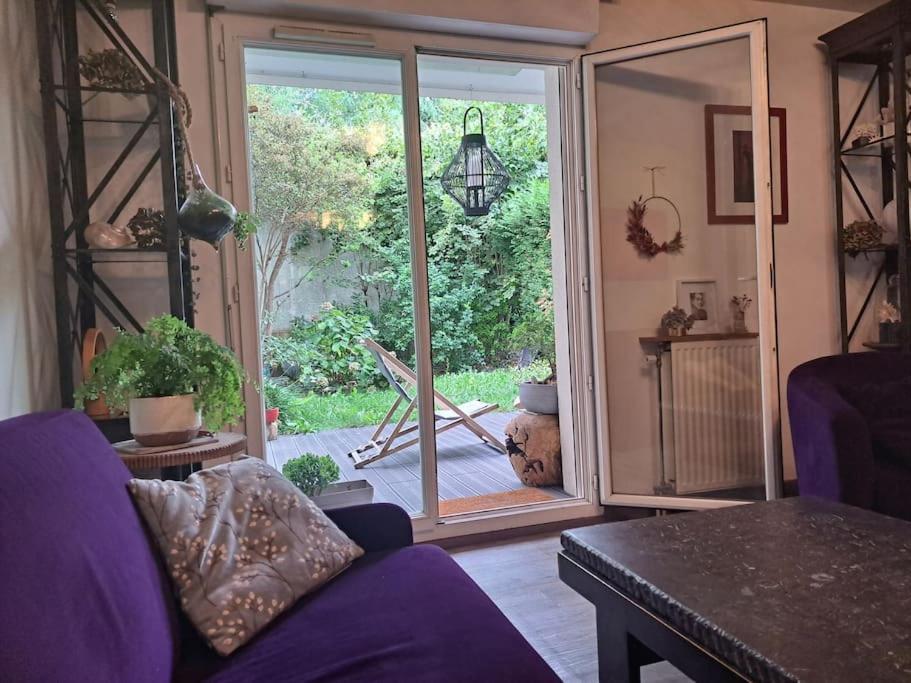 Appartement Cosy Avec Jardin Et Parking Gennevilliers Exterior foto